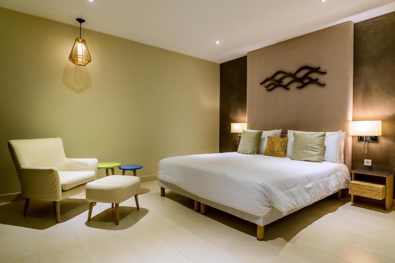 Baobab Tree Hotel & Spa Mahajanga Exteriör bild