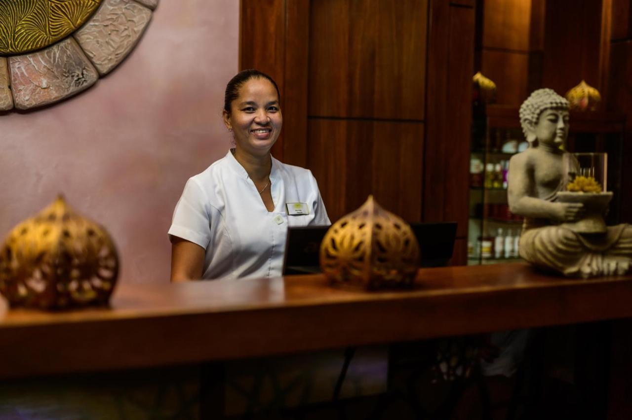 Baobab Tree Hotel & Spa Mahajanga Exteriör bild